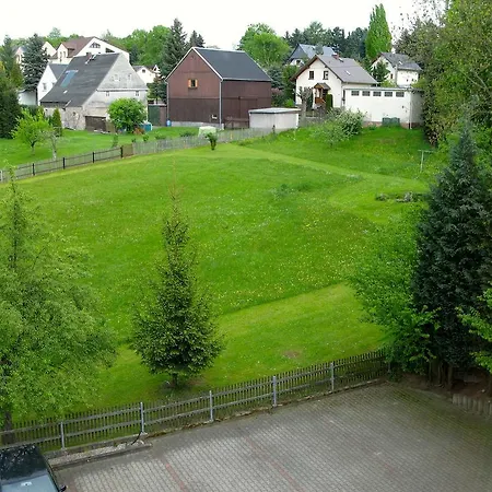 Landhotel Goldener Becher 3*