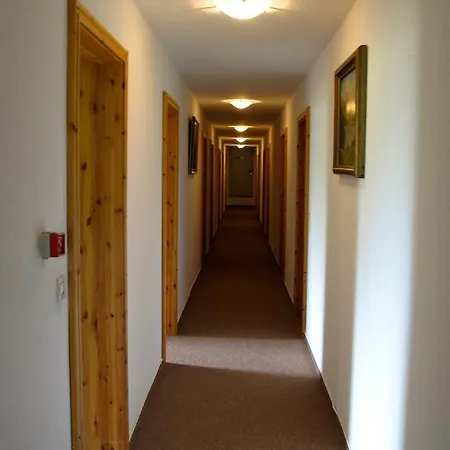 Hotel Goldener Becher Limabach - Oberfrohna