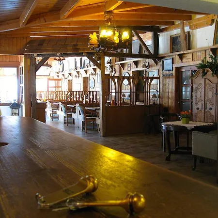 Landhotel Goldener Becher 3*
